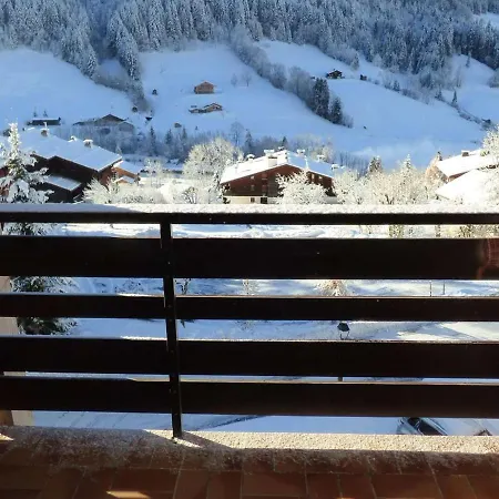 Apartment Cosy 4 Personnes Avec Balcon Et Parking Au Grand Bornand - Fr-1-458-154 *