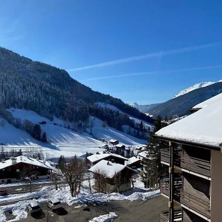 Cosy 4 Personnes Avec Balcon Et Parking Au Grand Bornand - Fr-1-458-154 Apartment *